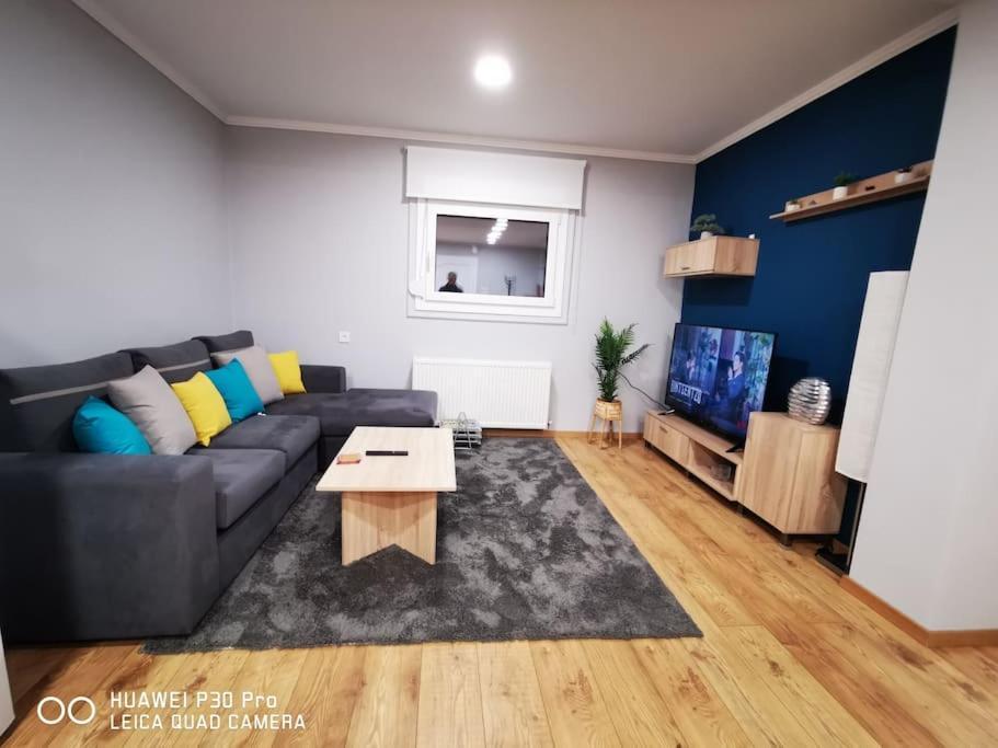 Θα Νιώθετε Σαν Στο Σπίτι Σας! Appartement Komotini Buitenkant foto