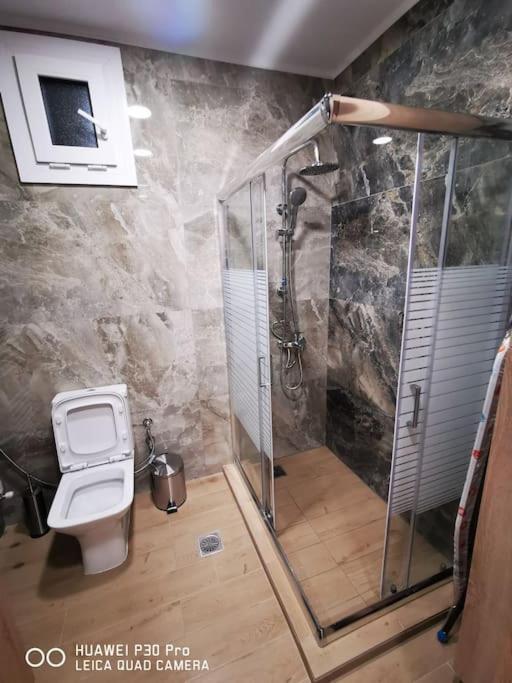 Θα Νιώθετε Σαν Στο Σπίτι Σας! Appartement Komotini Buitenkant foto