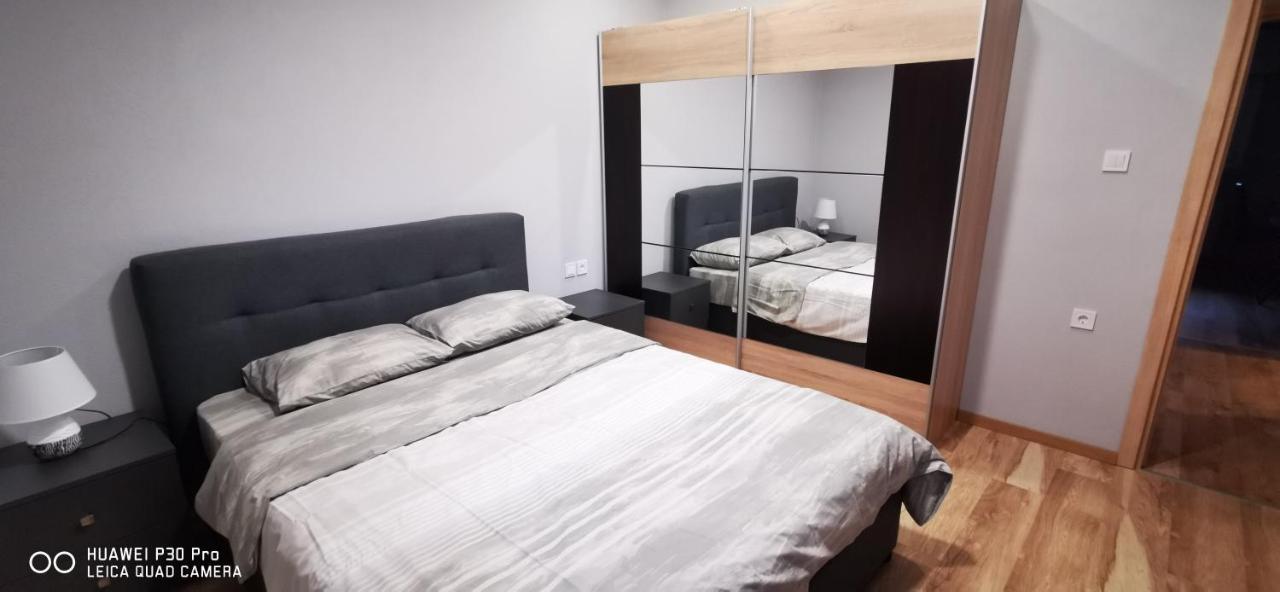 Θα Νιώθετε Σαν Στο Σπίτι Σας! Appartement Komotini Buitenkant foto